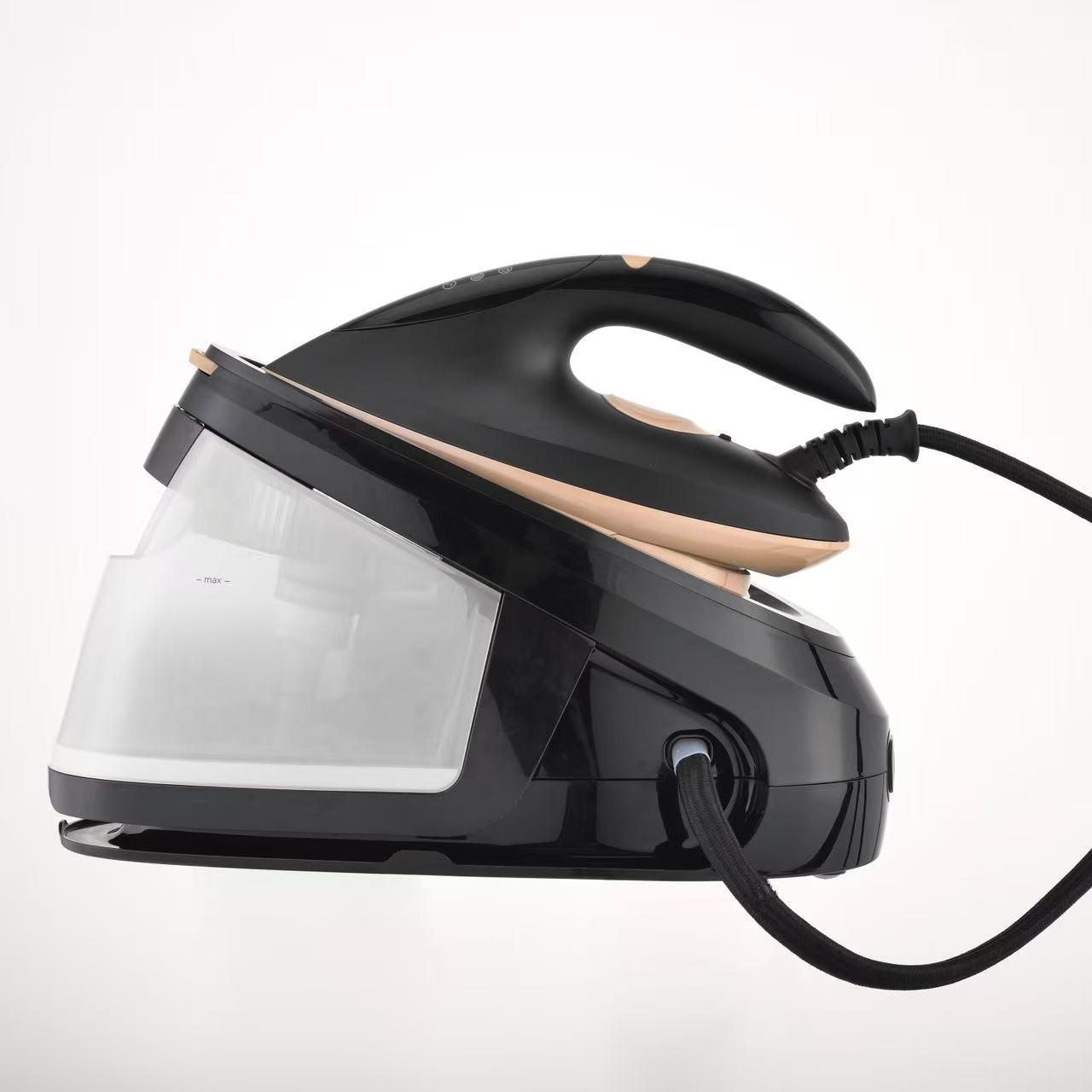 Ceramic clothes iron, black and gold, with stand, TRUST 2400W.